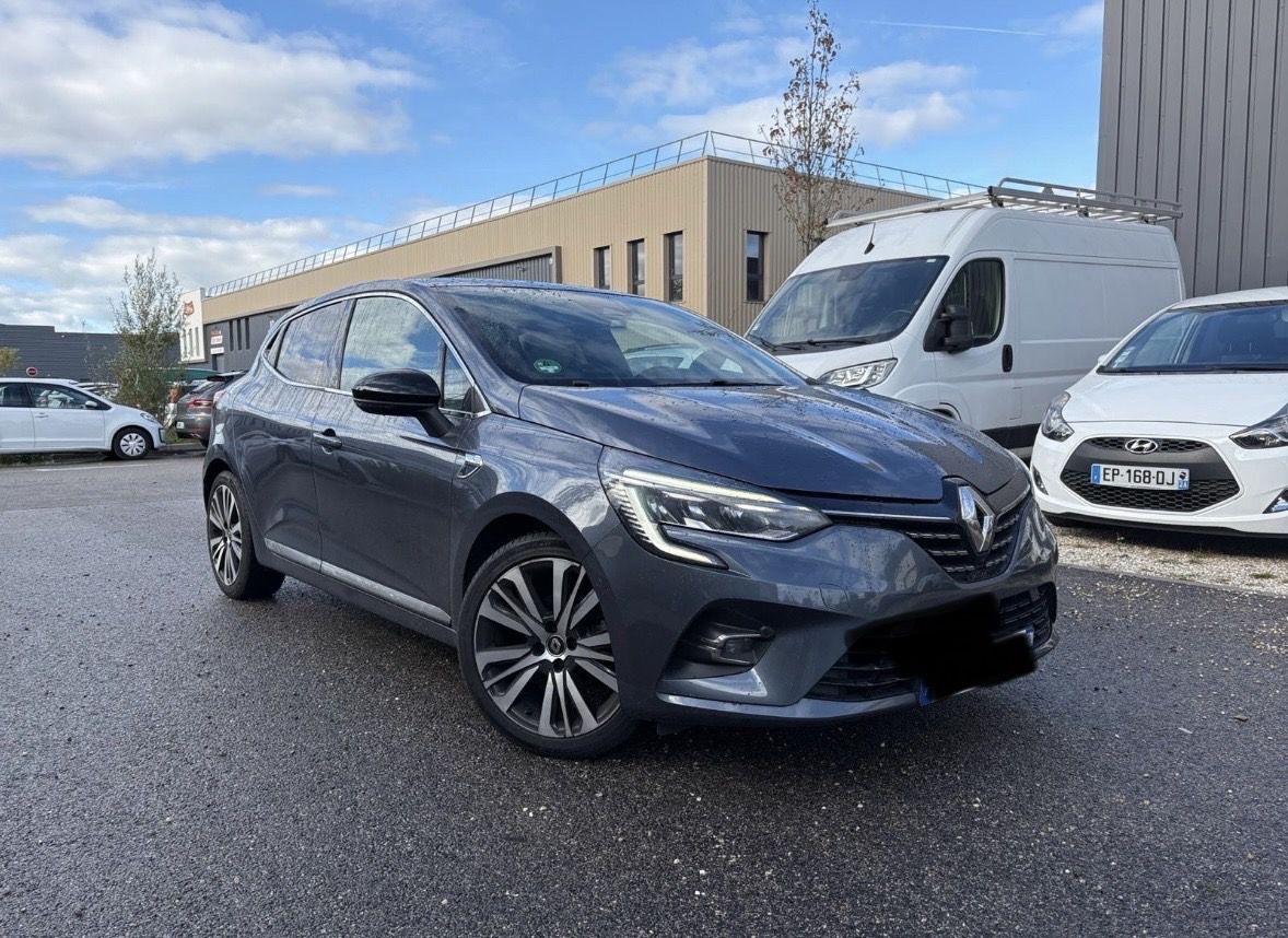 CLIO 5 INITIAL PARIS FULL