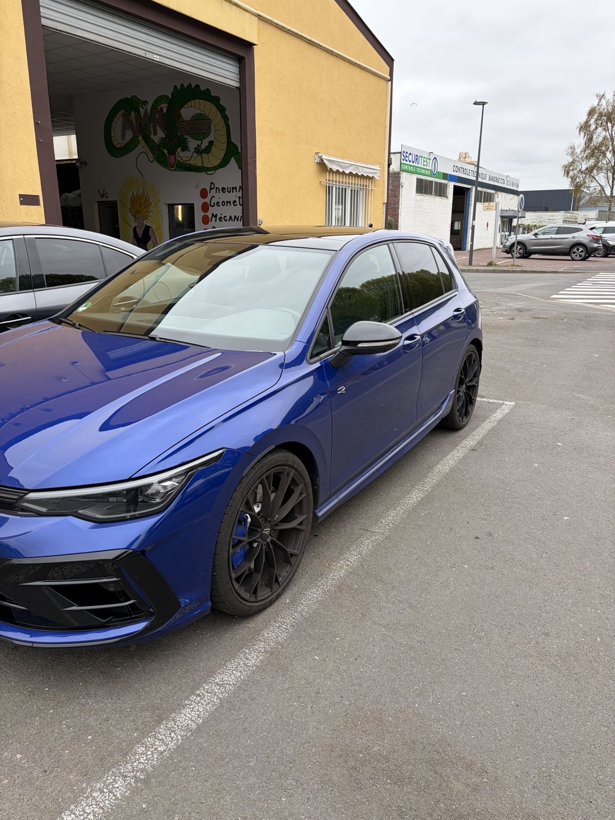 Golf R