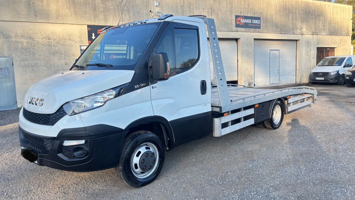 DEPANNEUSE IVECO 35c130 full options