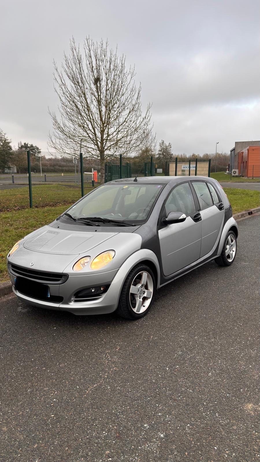 SMART Fourfour 68cv | SUIVI SMART | 5 places