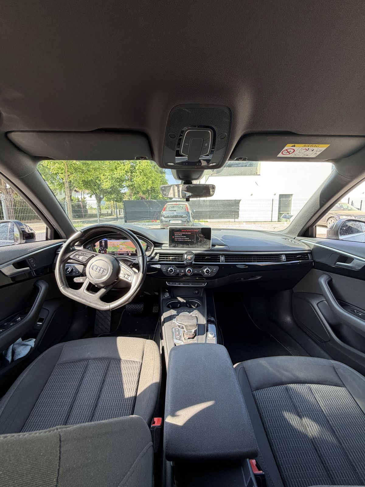 Audi A4 190ch Suivi Audi/ Carplay