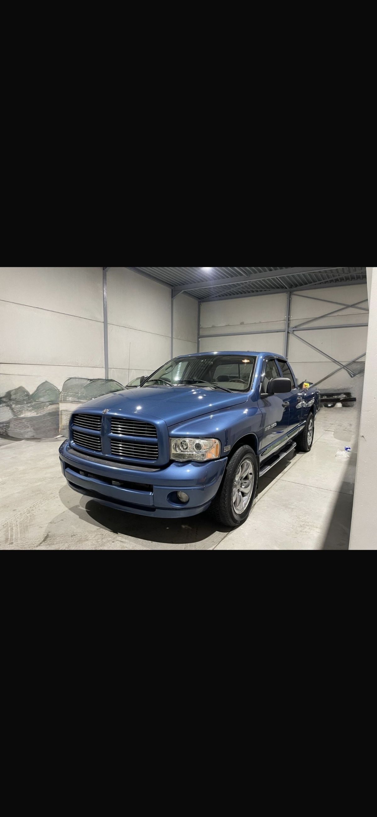 DODGE RAM 5,7 l V8 équipé GPL ÉDITION LIMITÉE