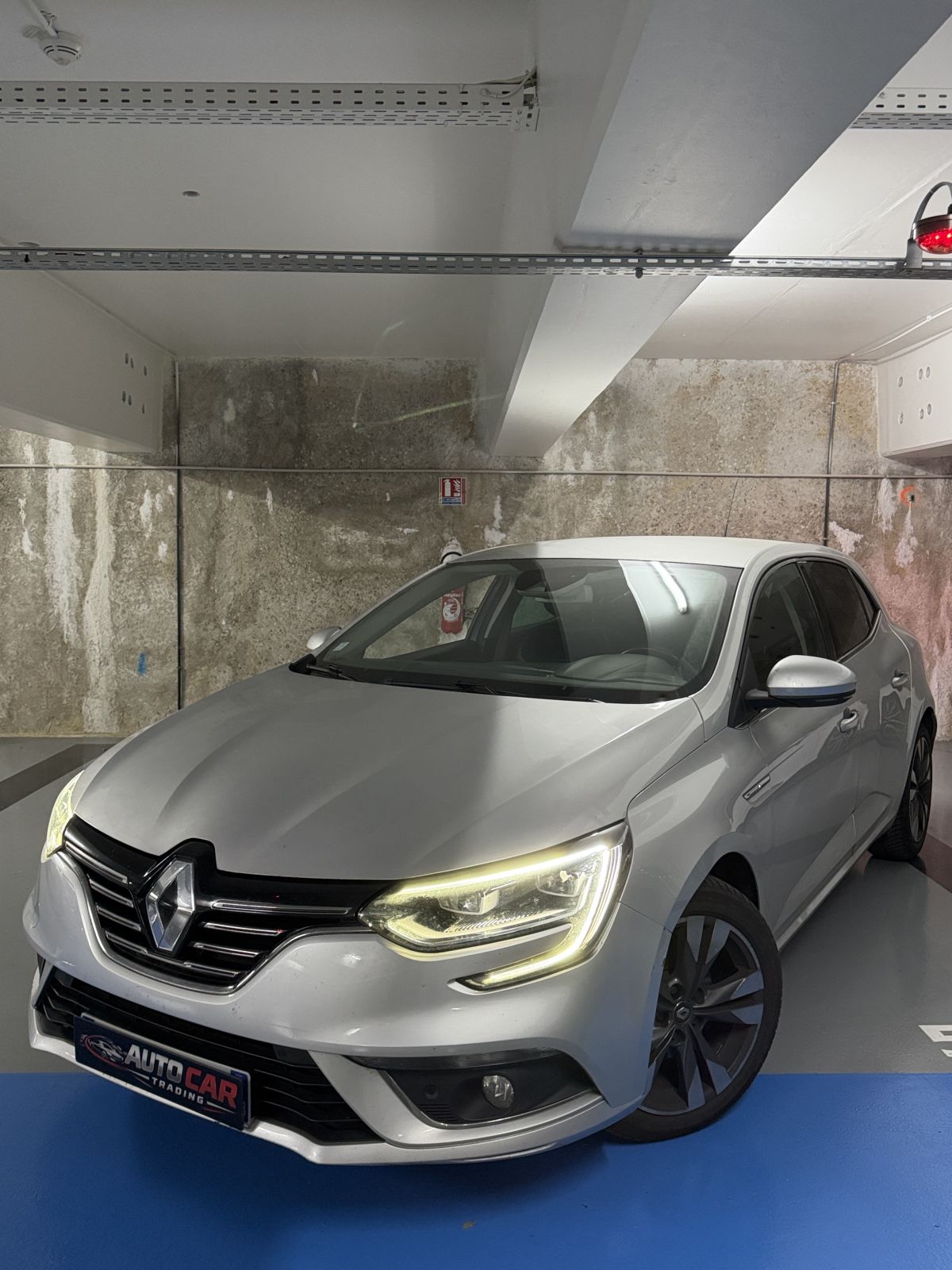 Renault Mégane 1.5 Blue DCI 115 ch Intens EDC