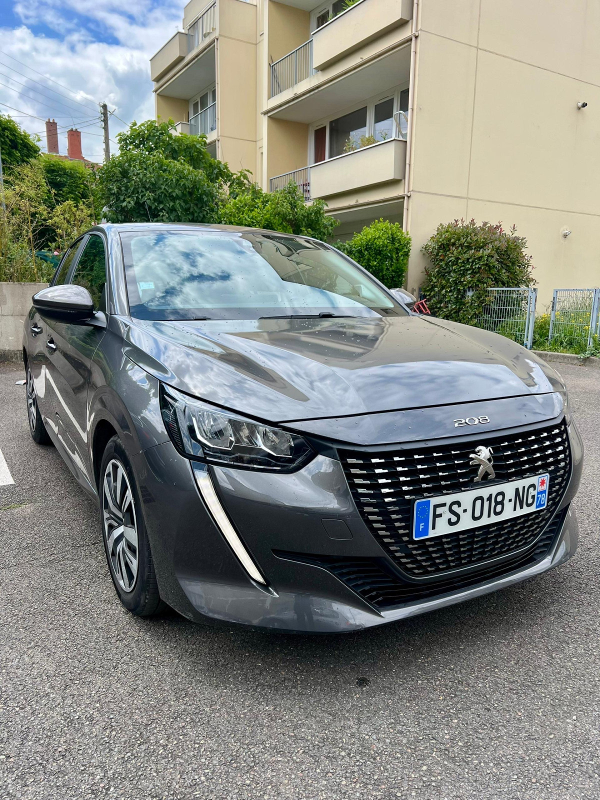 Peugeot 2081.2 vti