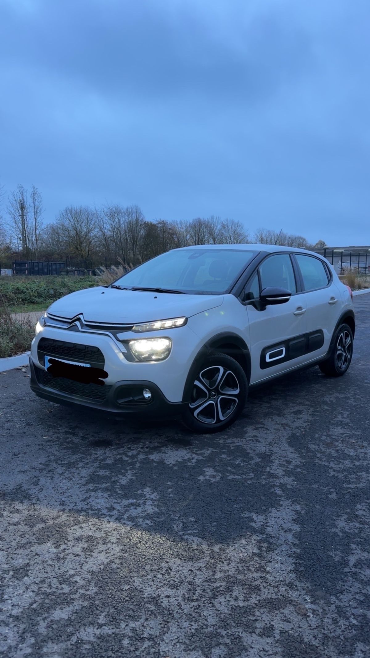 c3 10/2023 état neuf