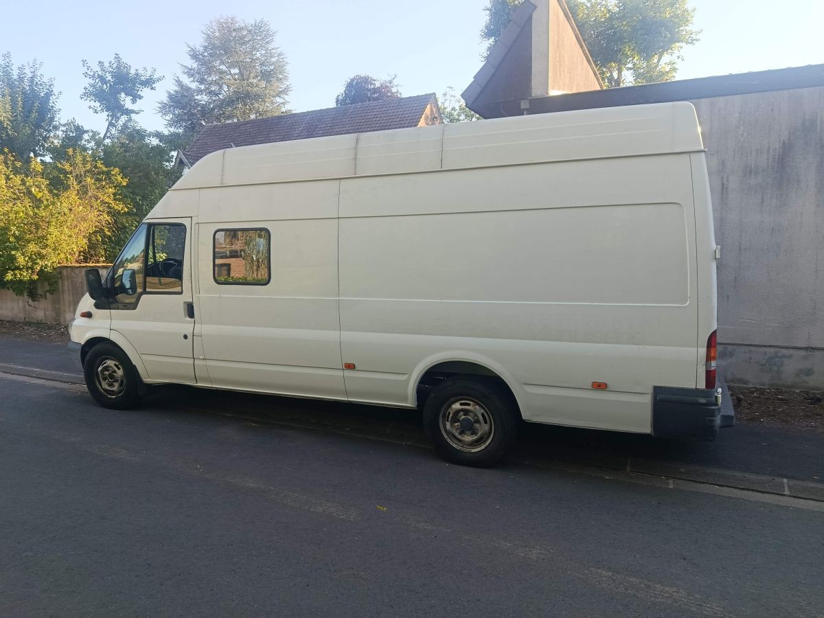 ford transit l3h2