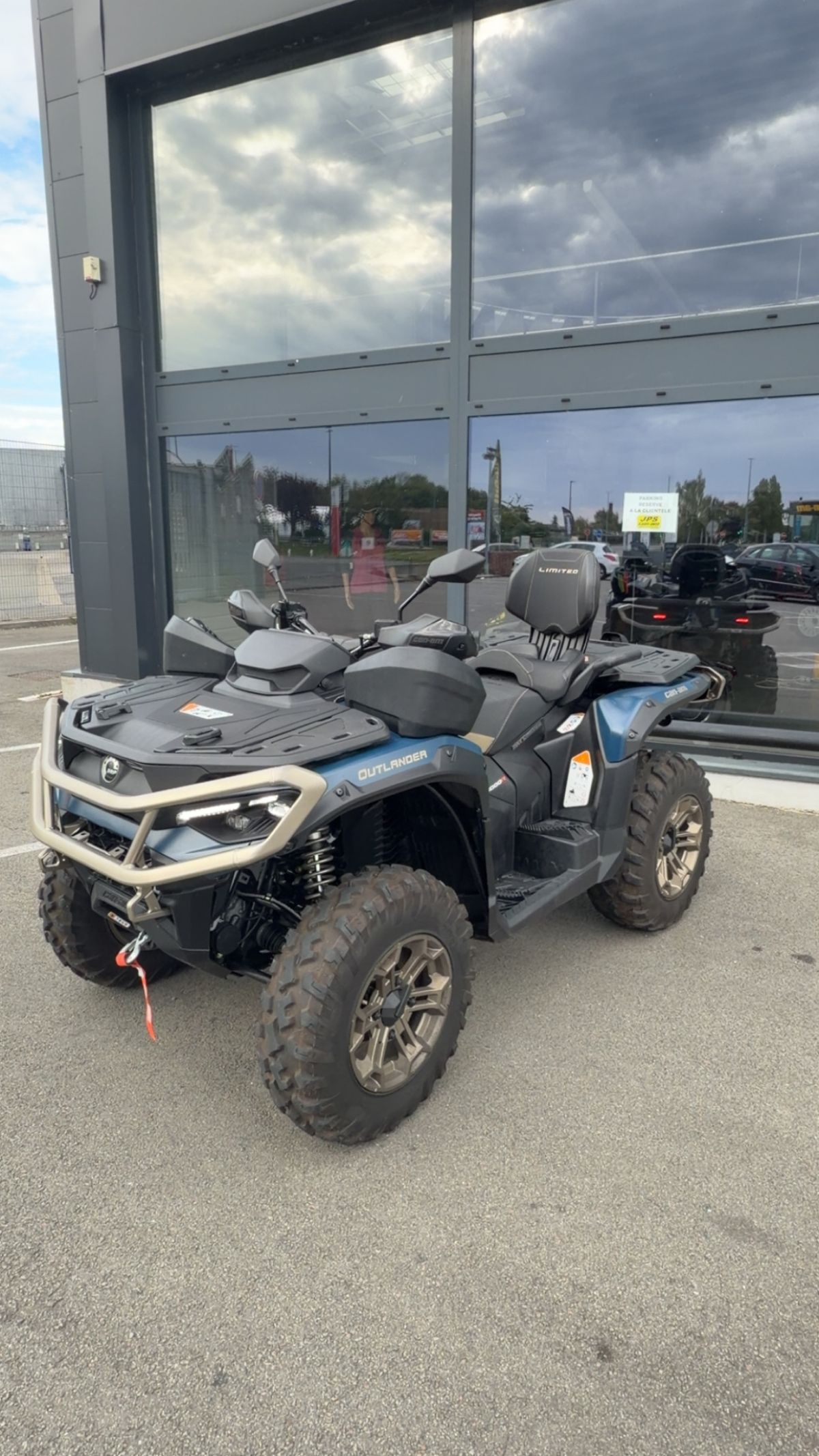 can am outlander limited