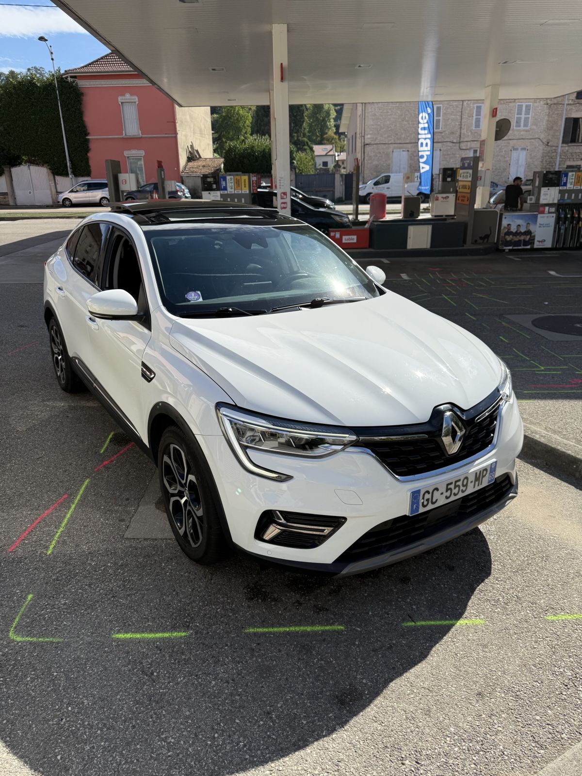 Renault arkana hybride 145