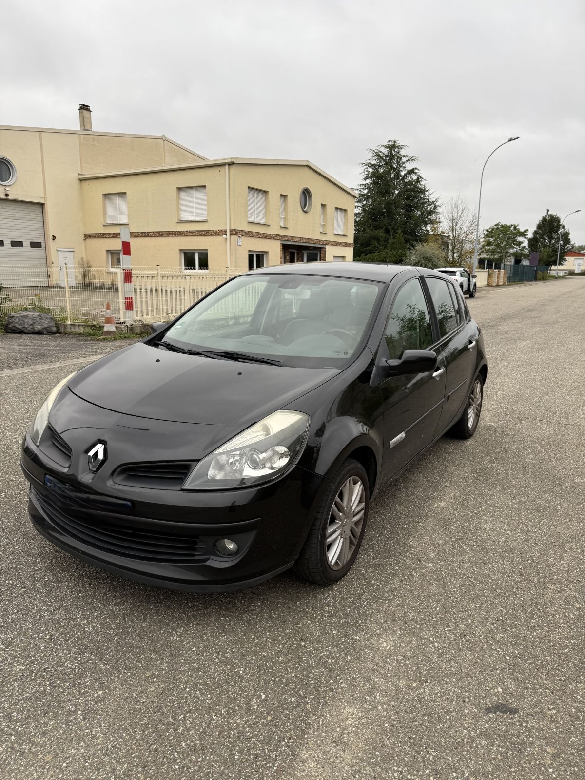Clio 3 initiale 1.2