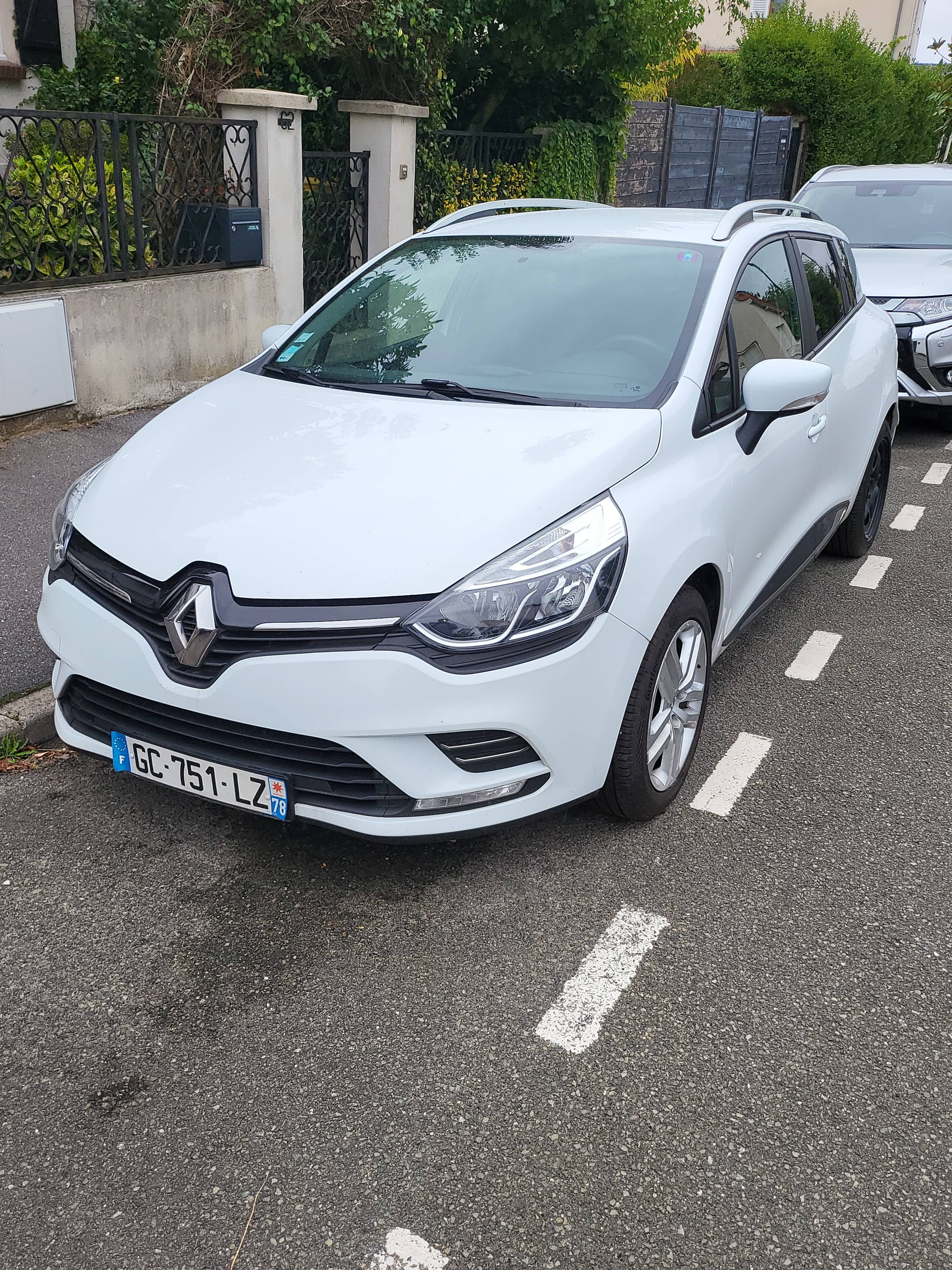 Renault Clio 4 Estate Business 1.5l DCi 90 Cv