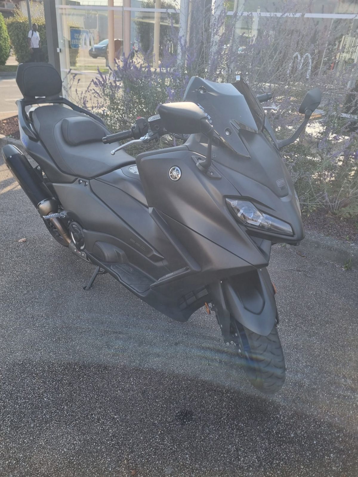 tmax 560 2023