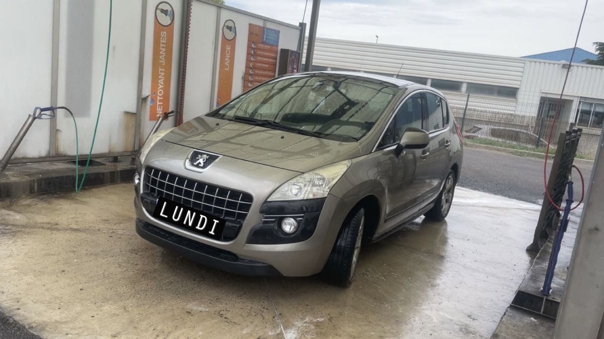 Peugeot 3008 1.6 Hdi