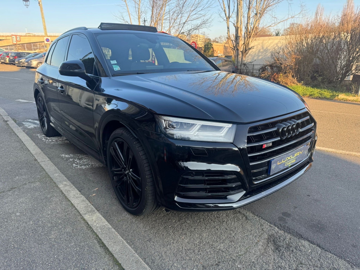 AUDI SQ5 356ch full black