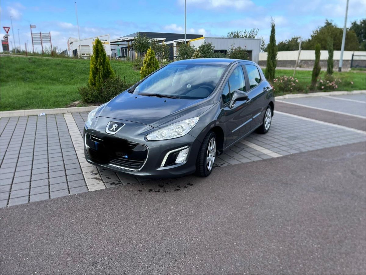 PEUGEOT 308 1.6 HDI GPS LED