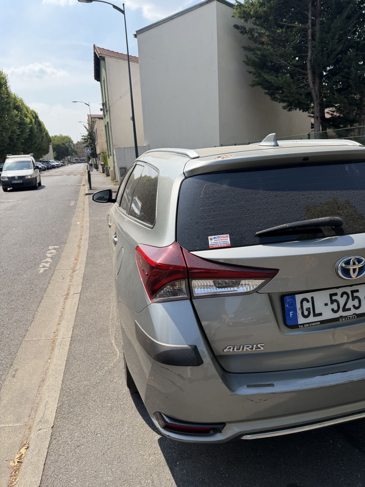 toyota auris