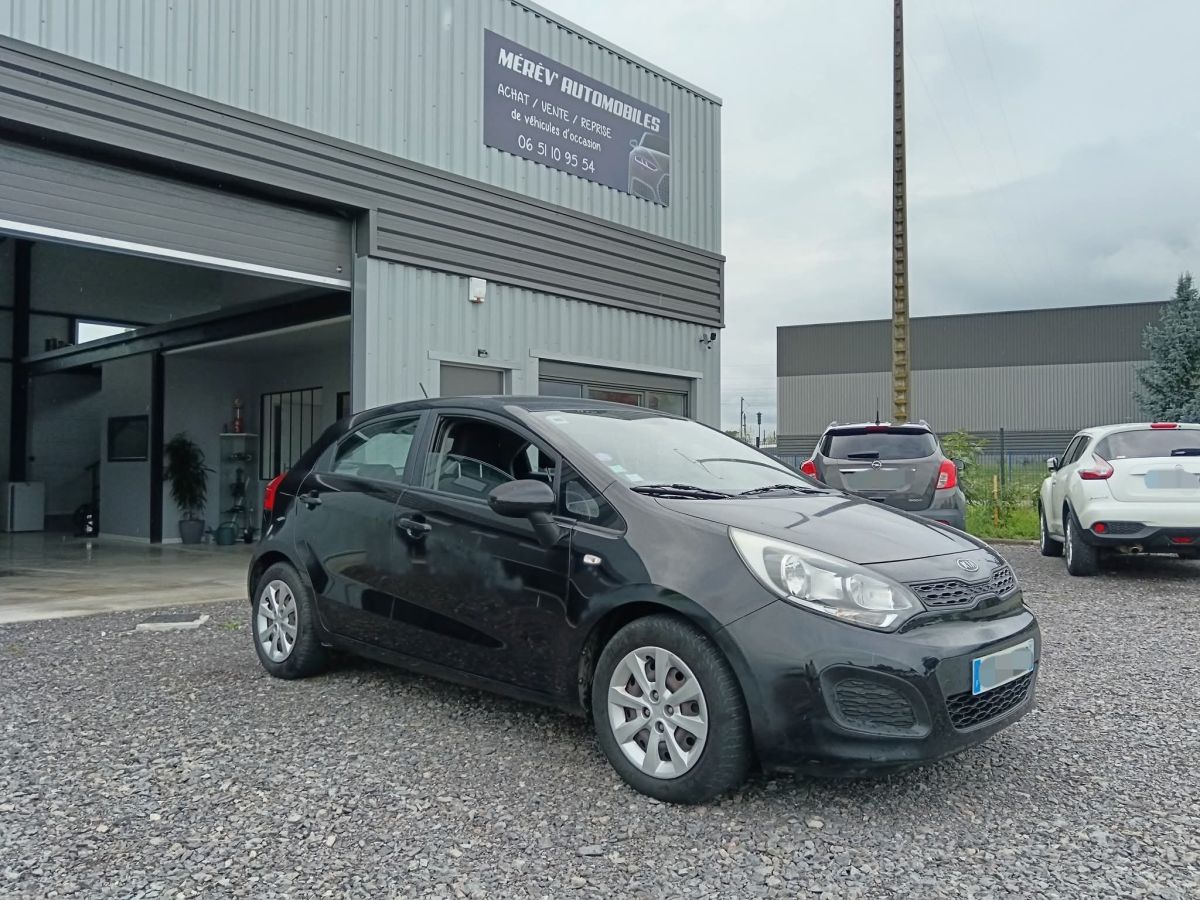 Kia Rio 1.2 style 85 cv Embrayage neuf CT OK
