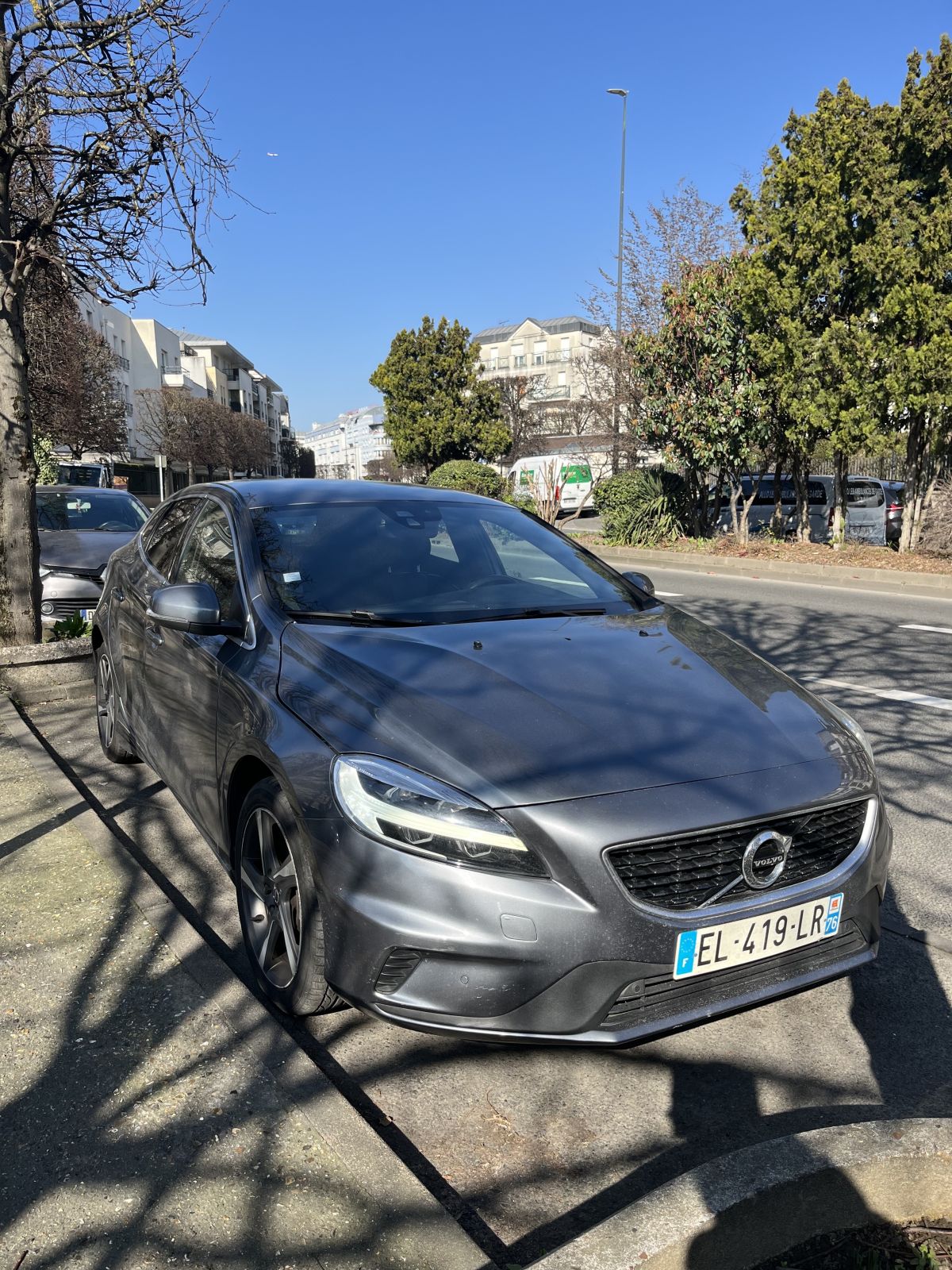 Volvo v40 190cv