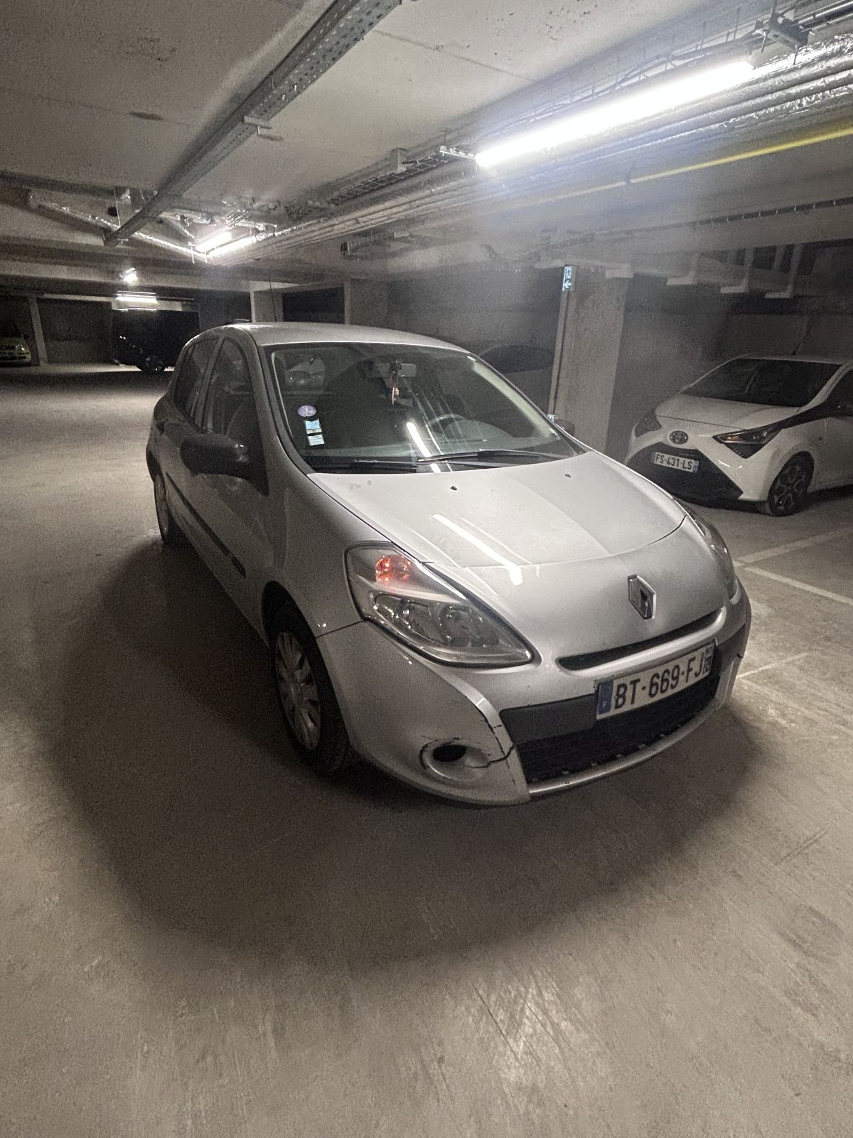 Renault Clio 3 1.2 16v authentique