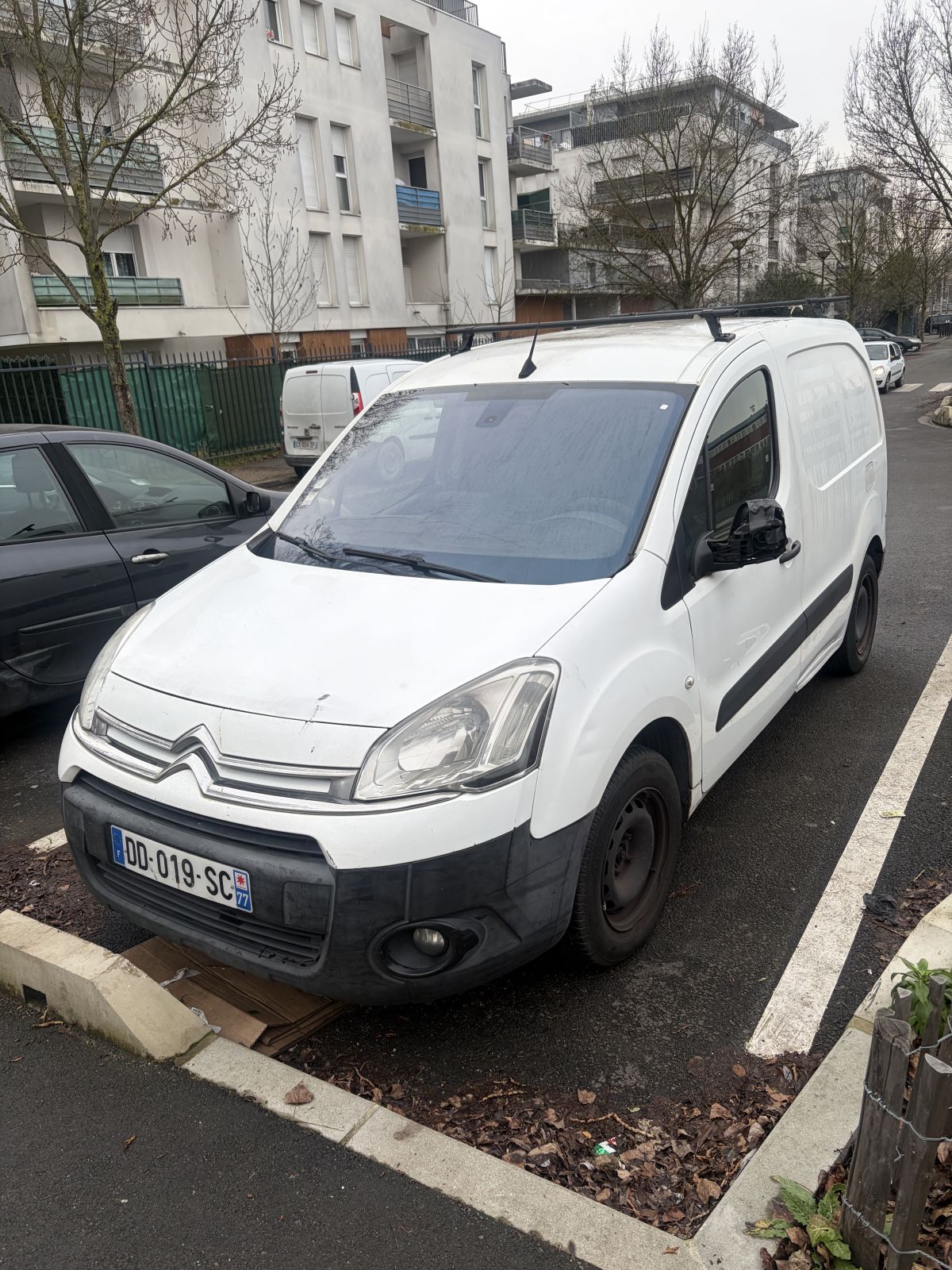 CT OK DEMMARRE ET ROULE BIEN