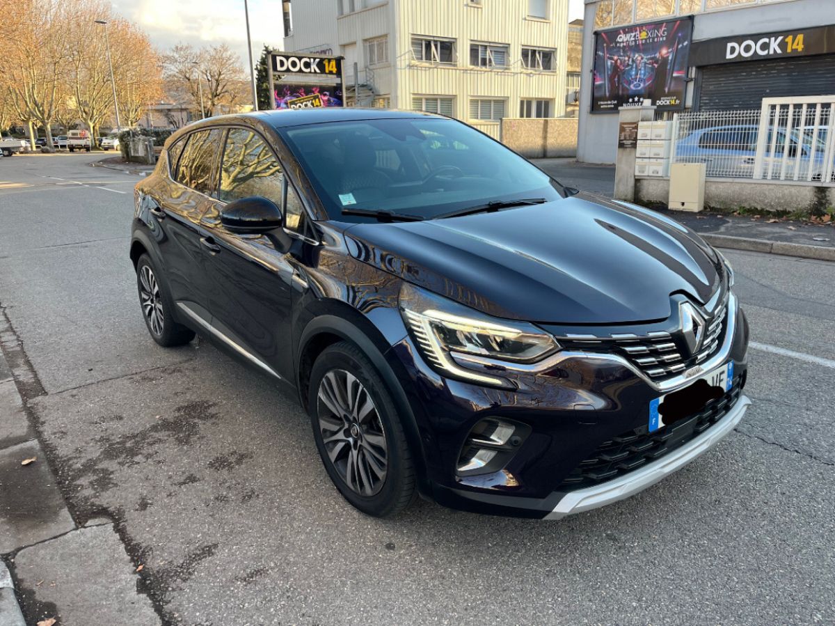 Captur initiale Paris 160cv