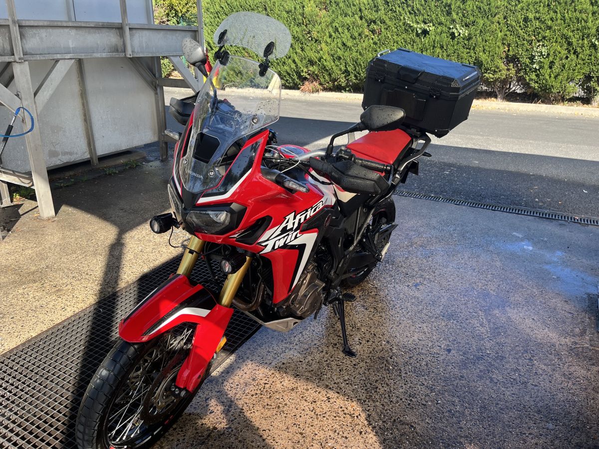 Africa twin 1000 dct