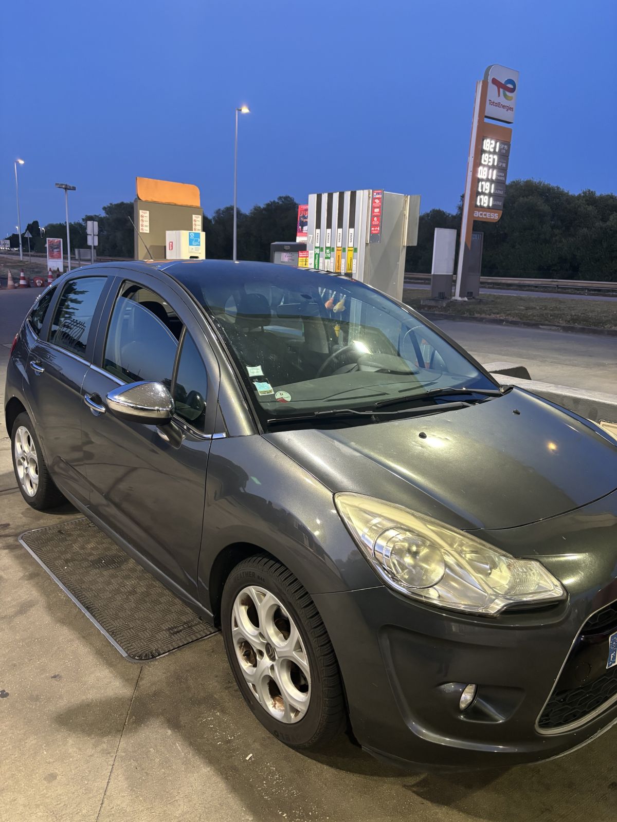 Citroën c3 1.4 hdi, distri à jour