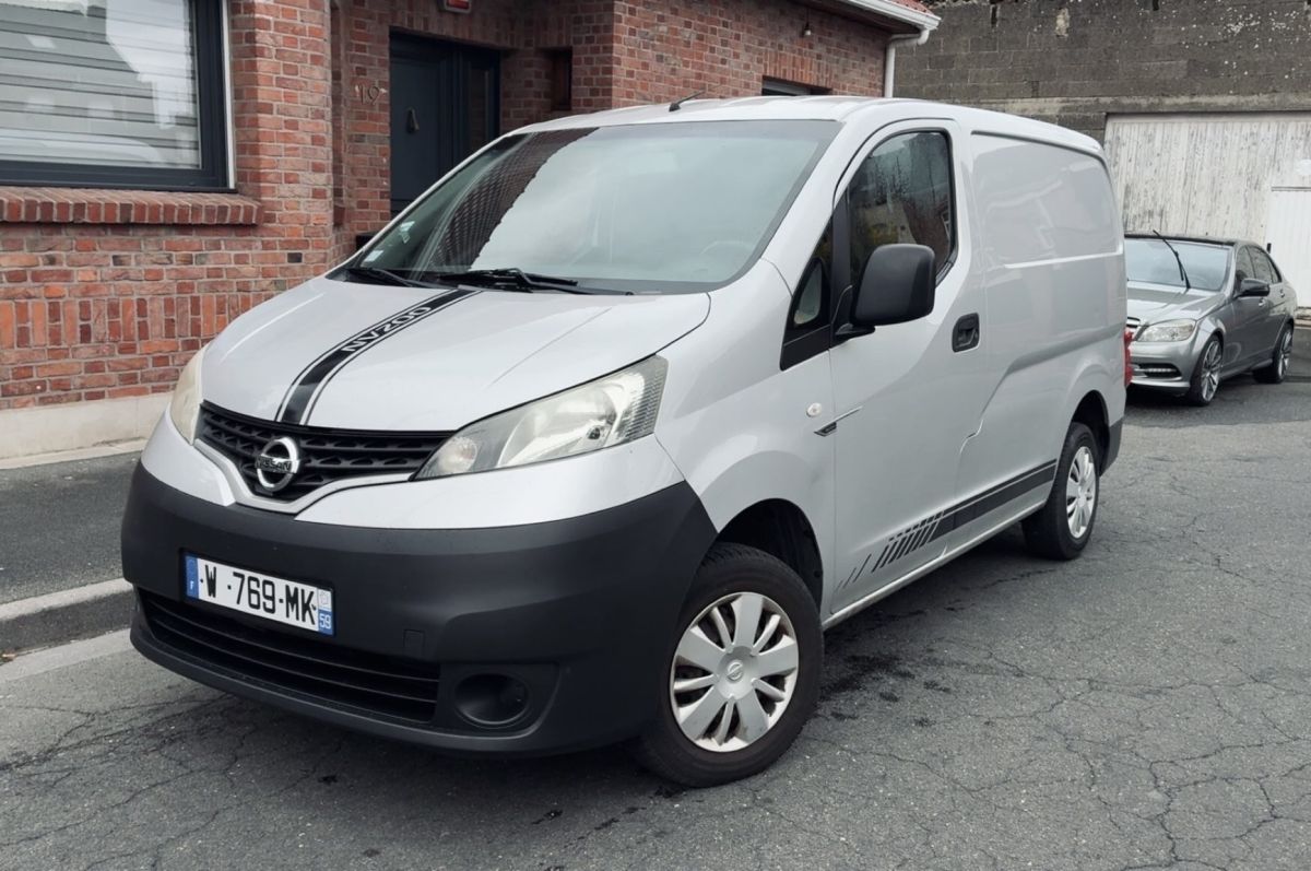 Nissan NV200 1l5 Dci 90ch - utilitaire - CT Vierge