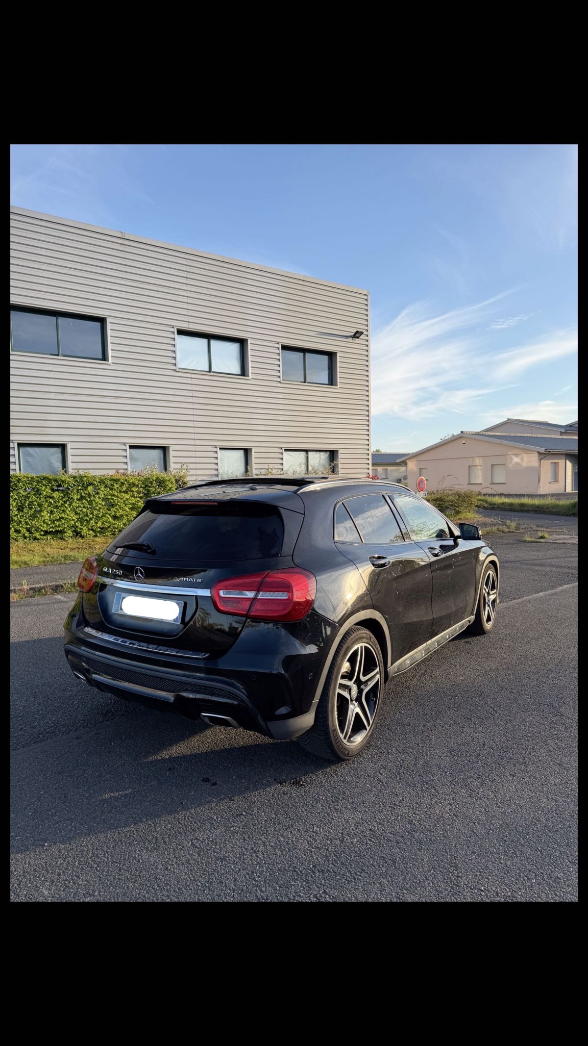 GLA 250 amg Line 4matic 211ch