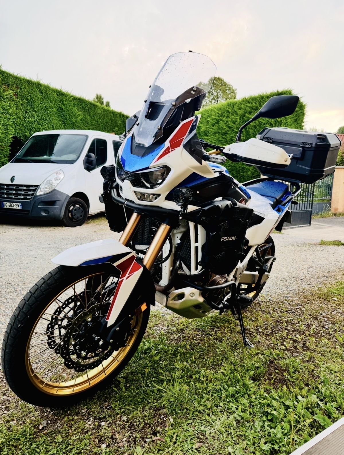 africa twin boîte méca, shifter UP and DOWN