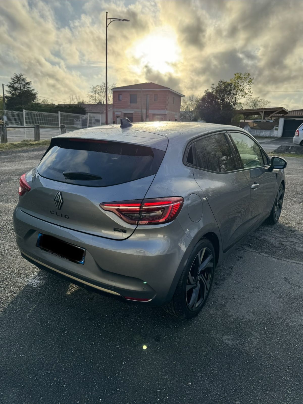 Clio 5 engineered 145cv hybride