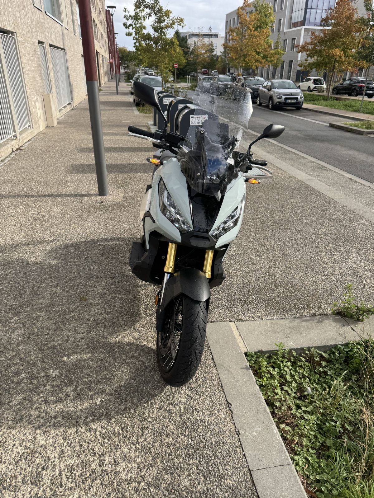 XADV 750 2023