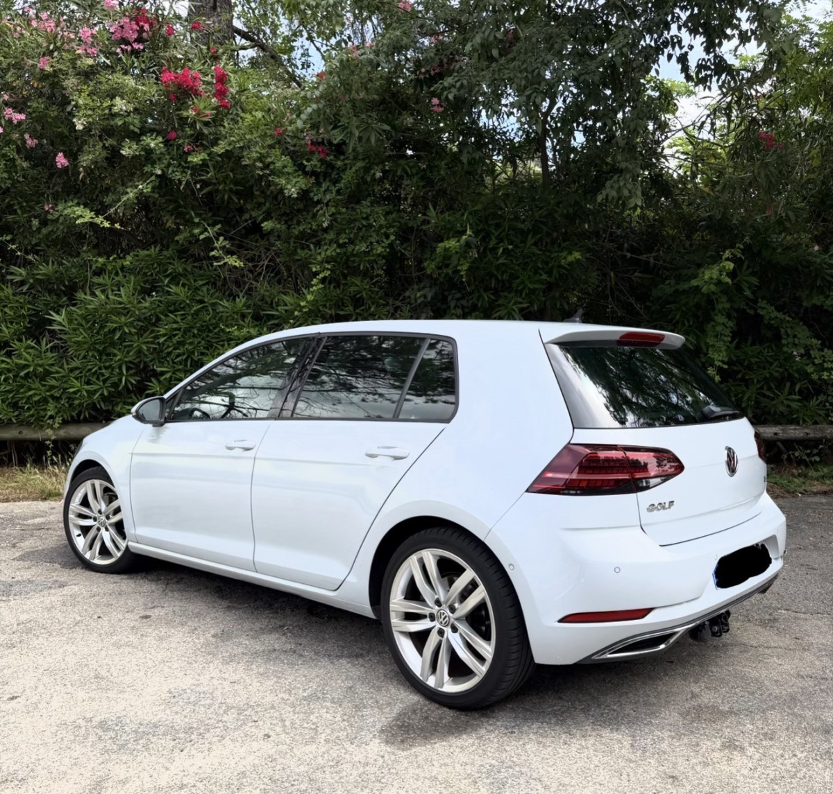 Volkswagen golf 7.5 carat exclusive 1.4tsi 125ch dsg7