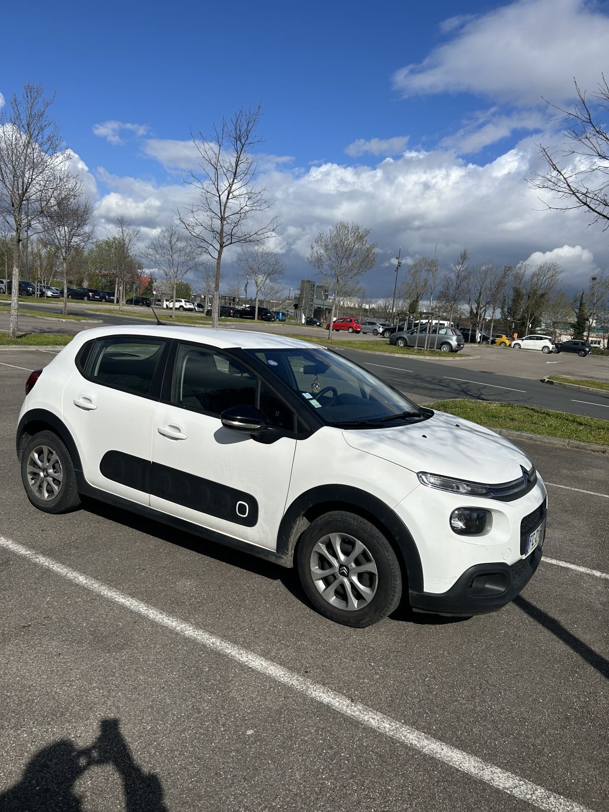 c3 III 1.2 puretech 82ch essence